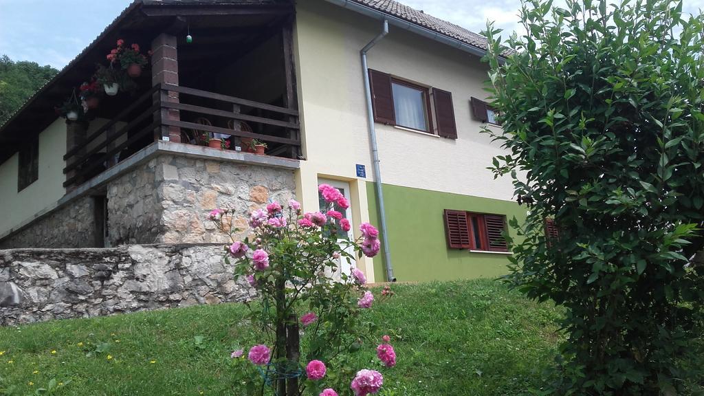 Plitvička Jezera Guesthouse Loncar المظهر الخارجي الصورة